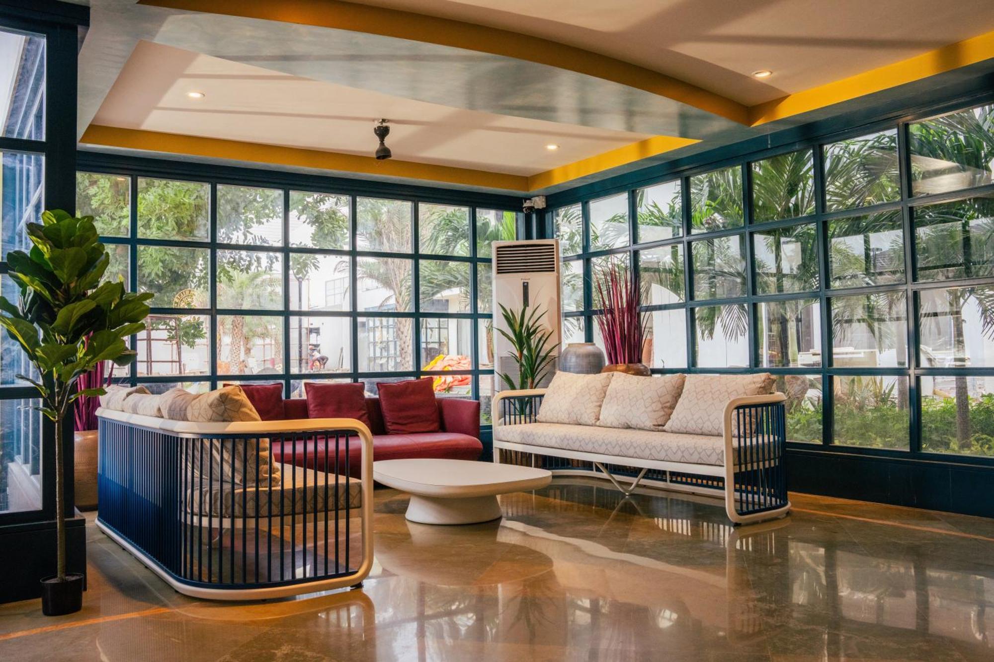 Mstays Ecr By Mirabilis Hotel Chennai Esterno foto