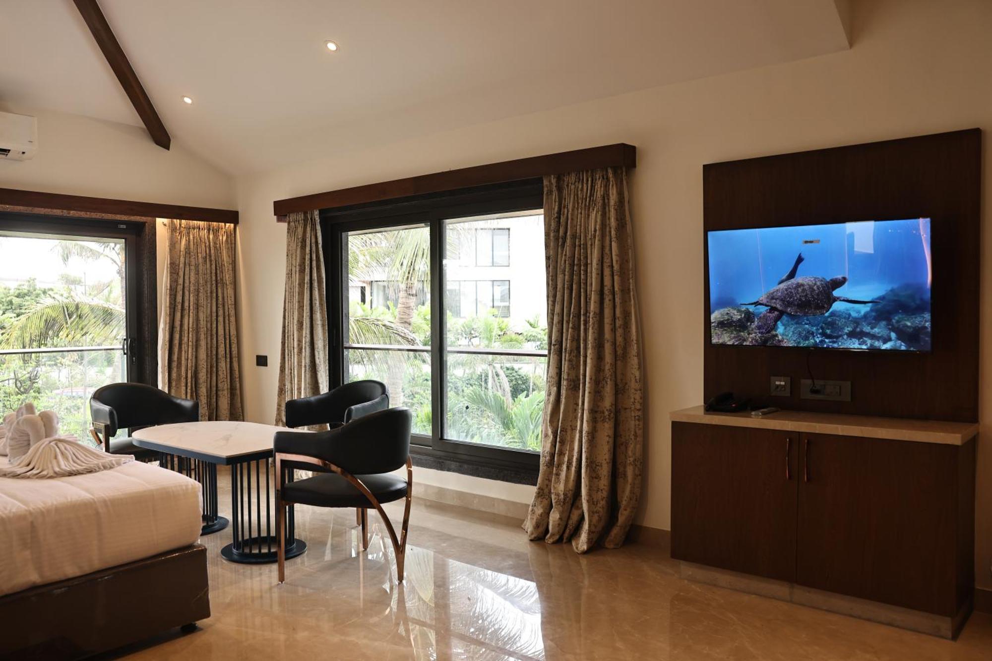 Mstays Ecr By Mirabilis Hotel Chennai Esterno foto