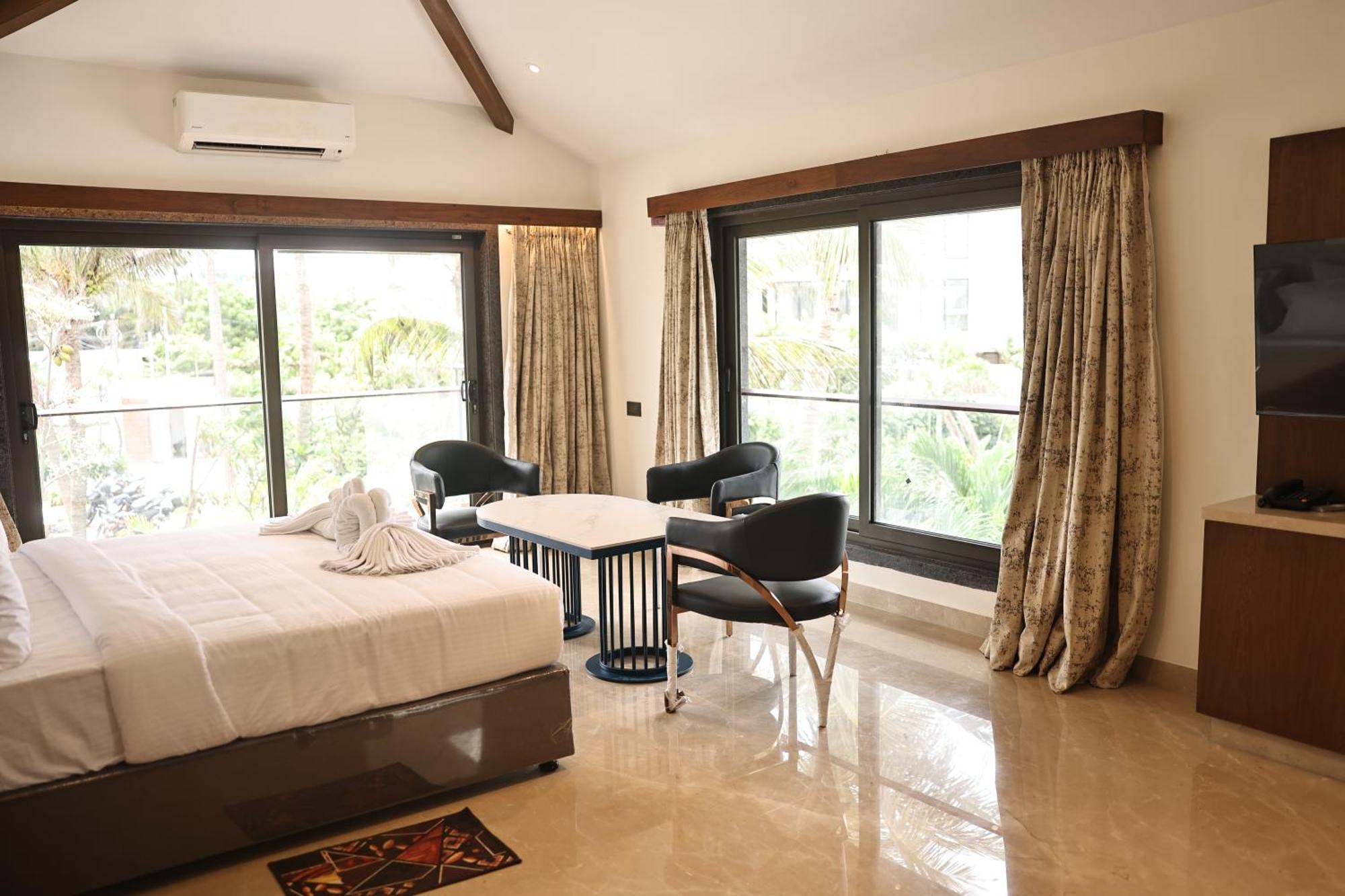 Mstays Ecr By Mirabilis Hotel Chennai Esterno foto